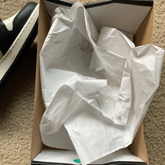 Air Jordan Retro 1 High Size 6Y New - Picture 11 of 11